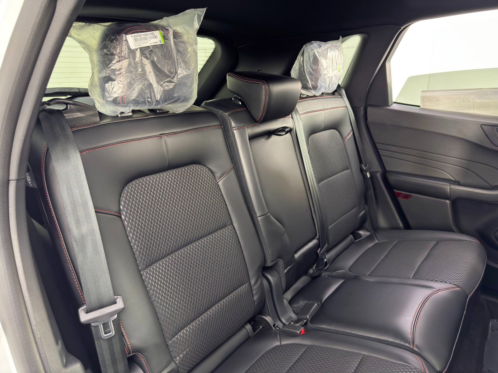 Used 2024 Ford Escape ST-Line Select image 36