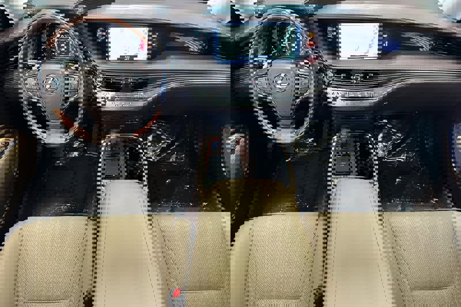 Used 2019 Lexus LS 500 w/ Interior Upgrade Package image 3