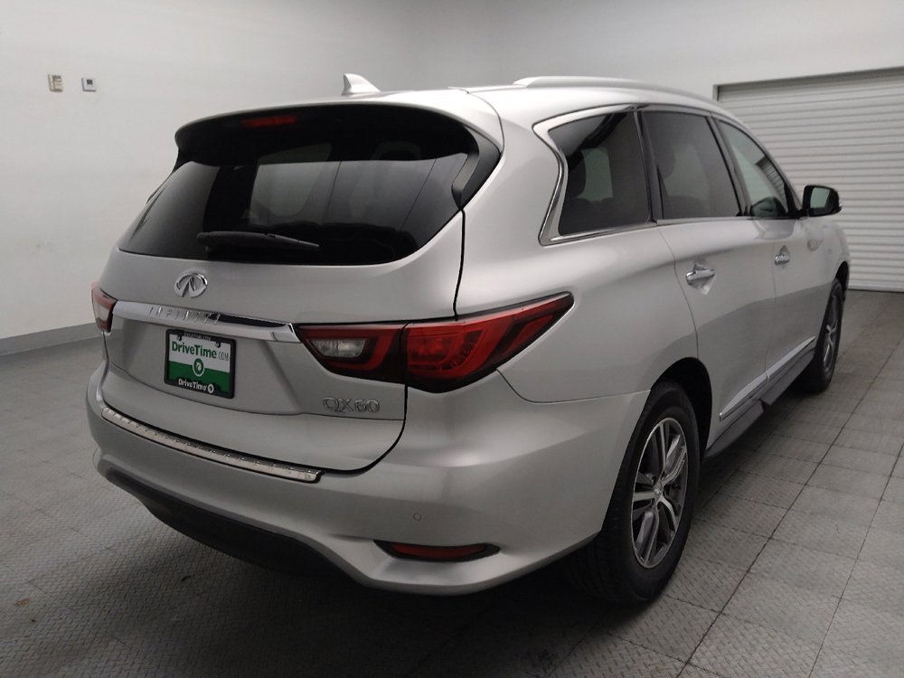 Used 2019 INFINITI QX60 Luxe w/ Essential Package FWD image 9