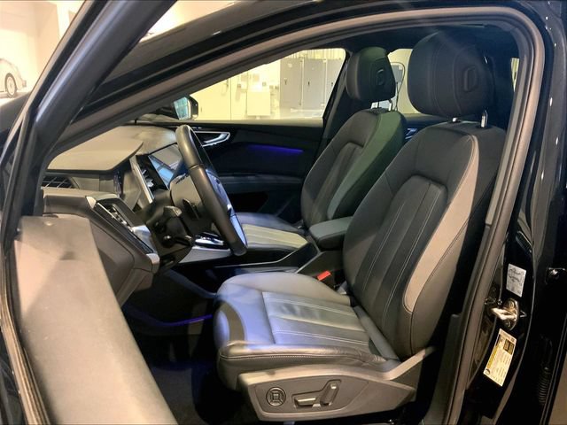 Used 2023 Audi Q4 e-tron Premium Plus w/ Premium Plus AWD/4WD image 5