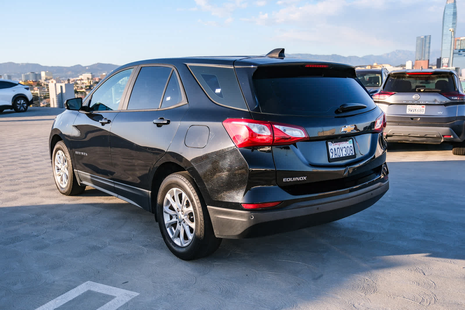 Used 2020 Chevrolet Equinox LS FWD image 6
