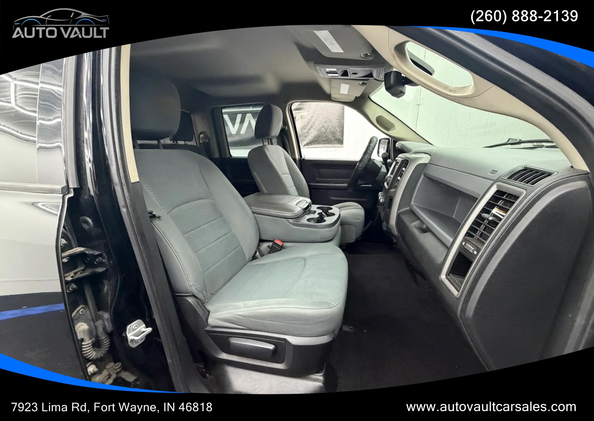 Used 2014 RAM 1500 ST AWD/4WD image 10