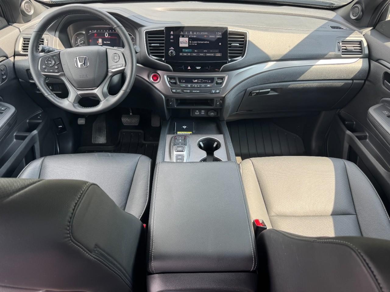 Certified 2024 Honda Passport EX-L image 13