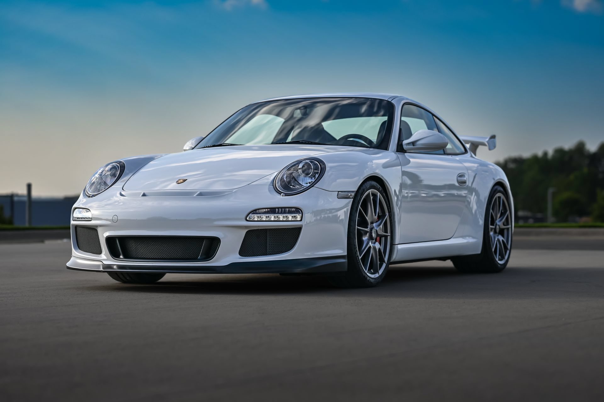 Used 2010 Porsche 911 GT3 RWD image 21
