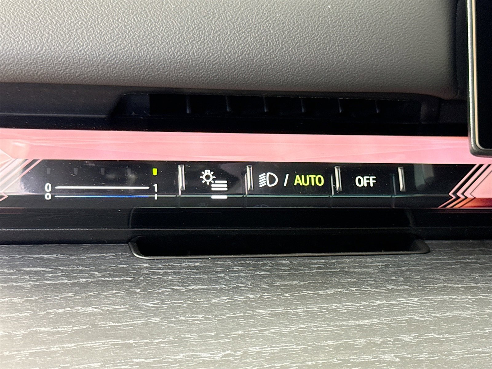 New 2026 BMW 540i xDrive w/ M Sport Package image 10