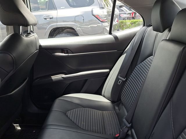 Used 2021 Toyota Camry SE w/ Convenience Package image 12