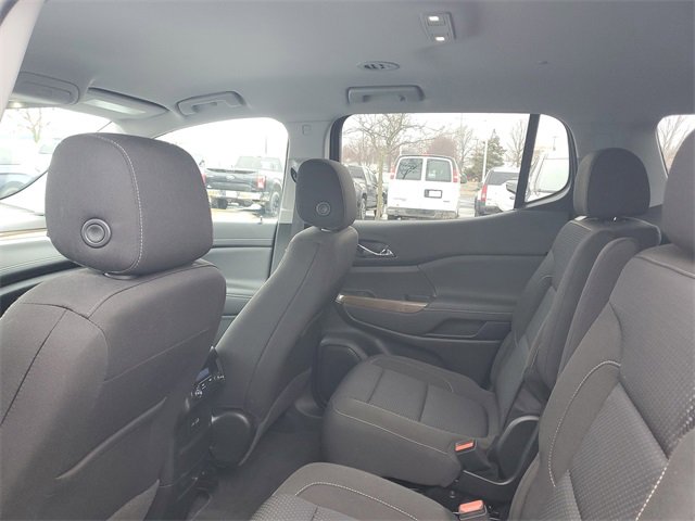 Certified 2023 GMC Acadia SLE image 9