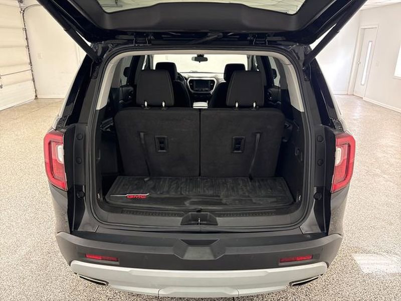 Used 2022 GMC Acadia SLE image 27