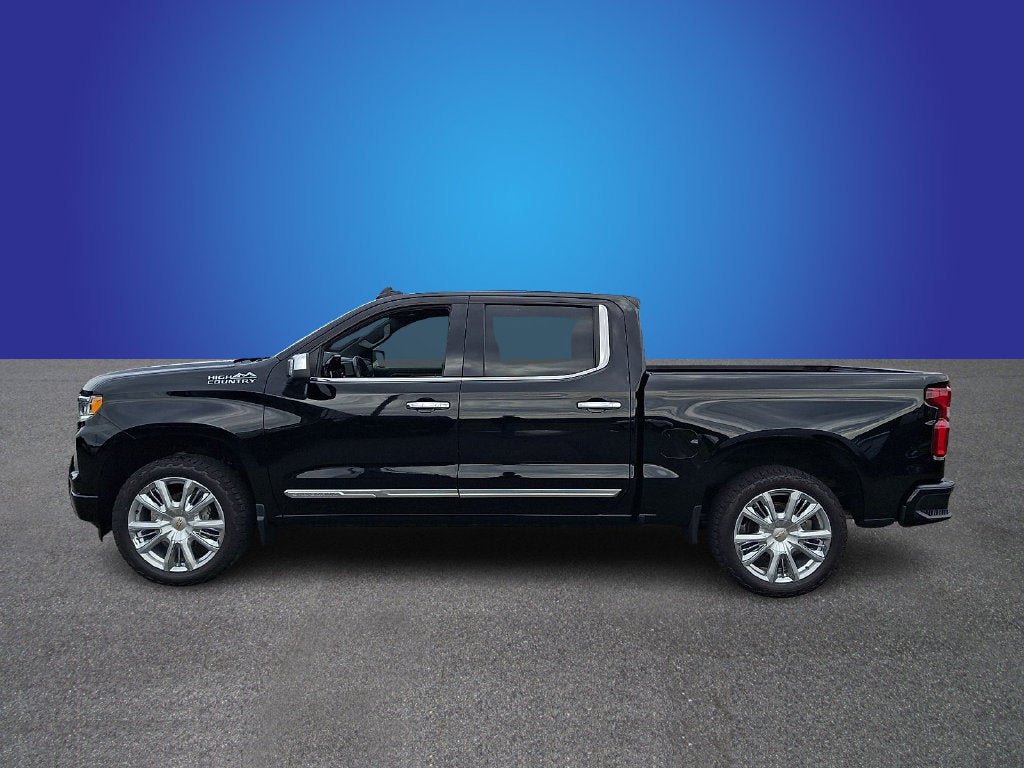 Used 2023 Chevrolet Silverado 1500 High Country w/ High Country Premium Package AWD/4WD image 7