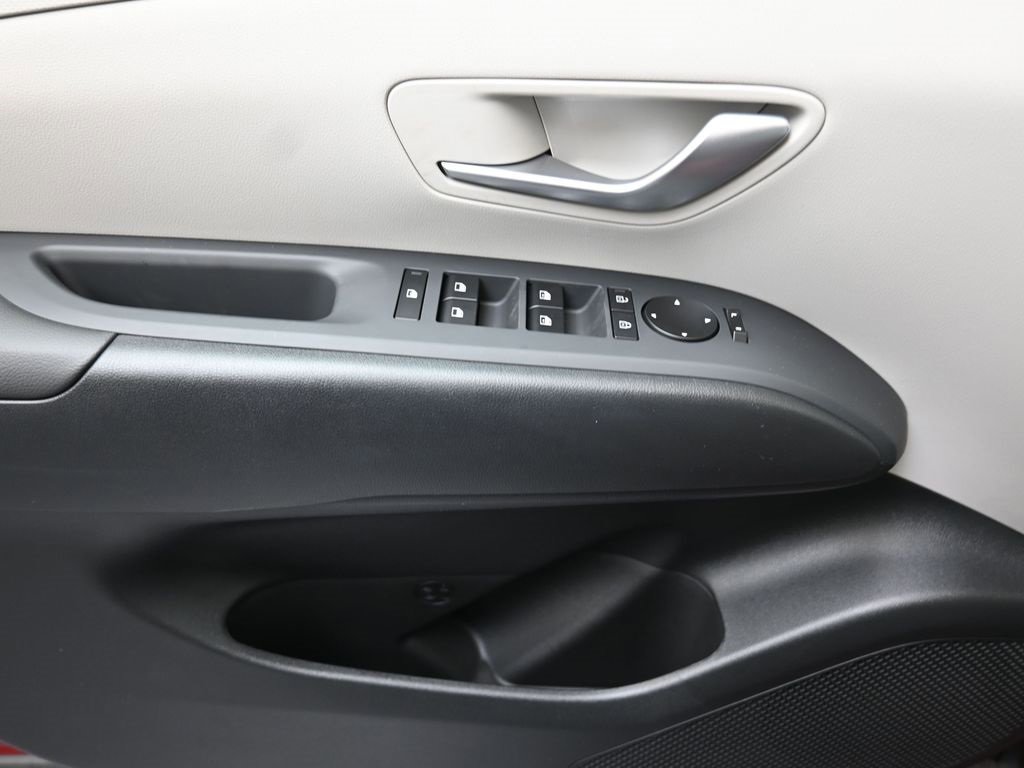 New 2026 Hyundai Tucson SEL image 21