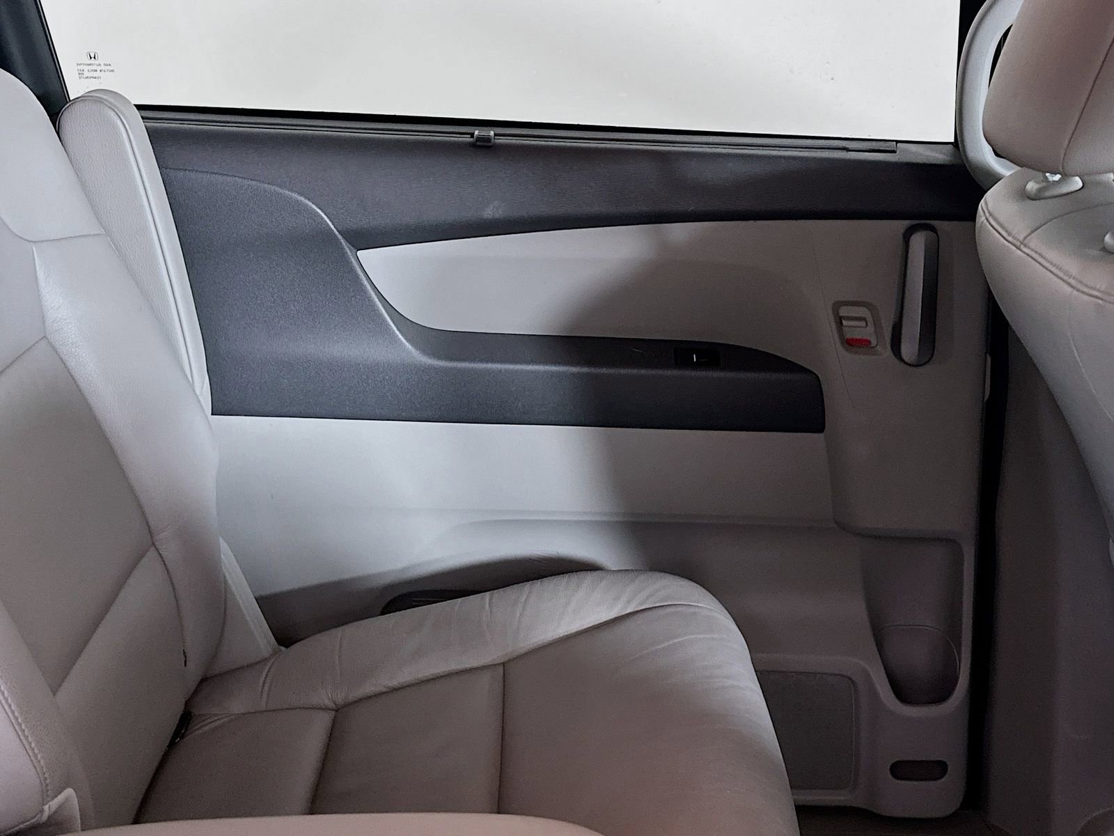 Used 2011 Honda Odyssey EX-L image 41