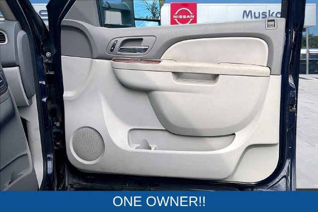 Used 2011 Chevrolet Silverado 2500 LTZ w/ LTZ Plus Package AWD/4WD image 26