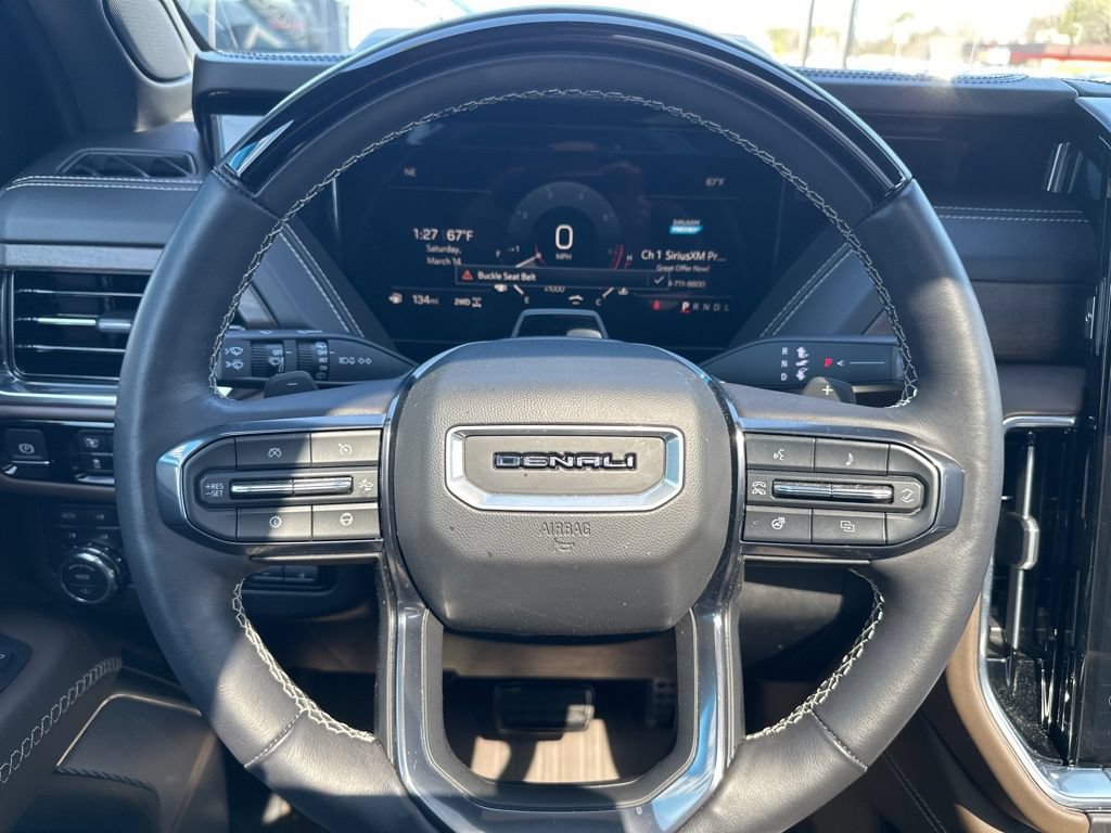 Used 2025 GMC Yukon XL Denali Ultimate w/ LPO, Floor Liner Package AWD/4WD image 34