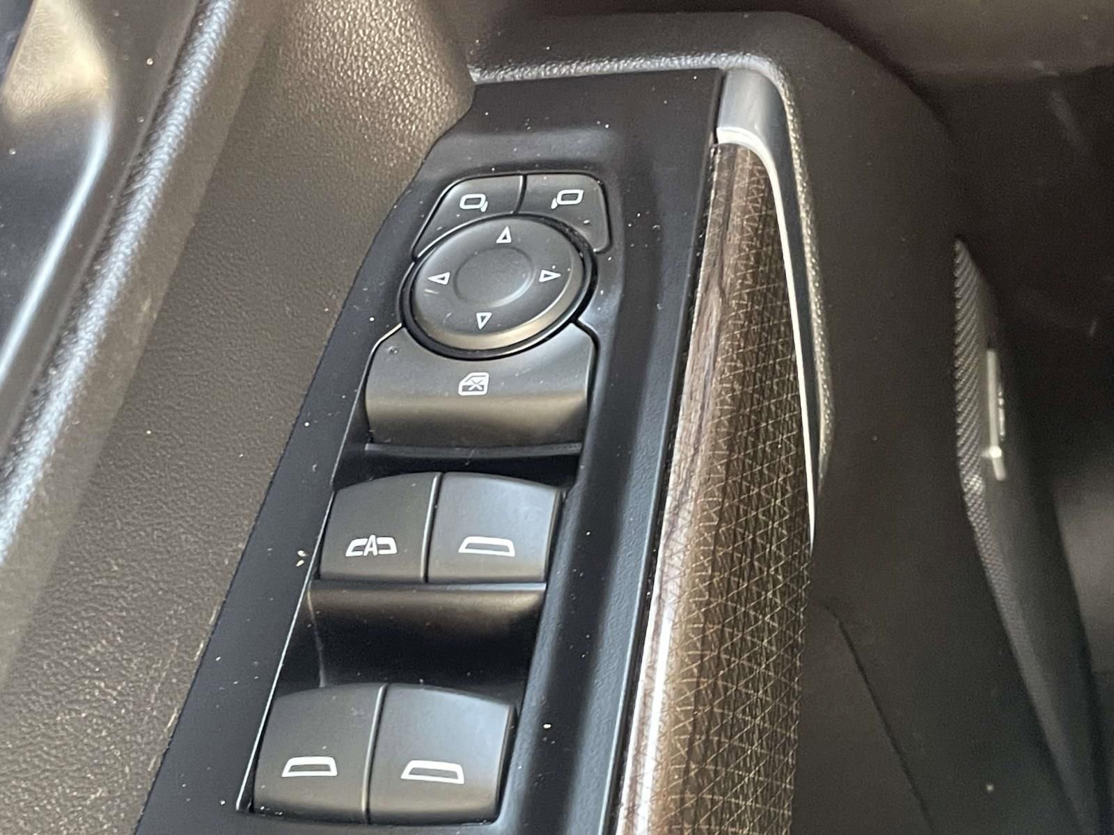 Used 2019 Chevrolet Silverado 1500 LT Trail Boss AWD/4WD image 28