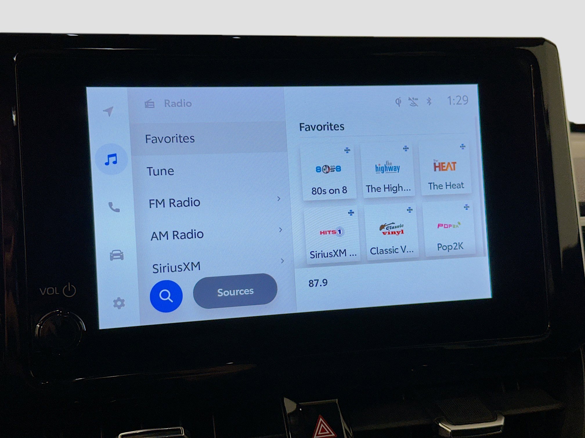 Used 2024 Toyota Corolla Cross XLE w/ Convenience Package image 21