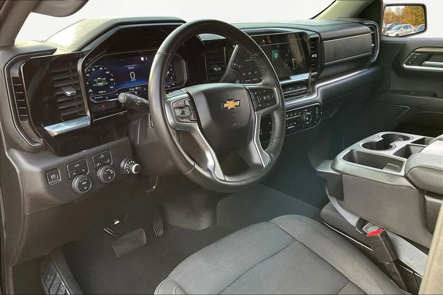 Used 2023 Chevrolet Silverado 1500 LT image 12