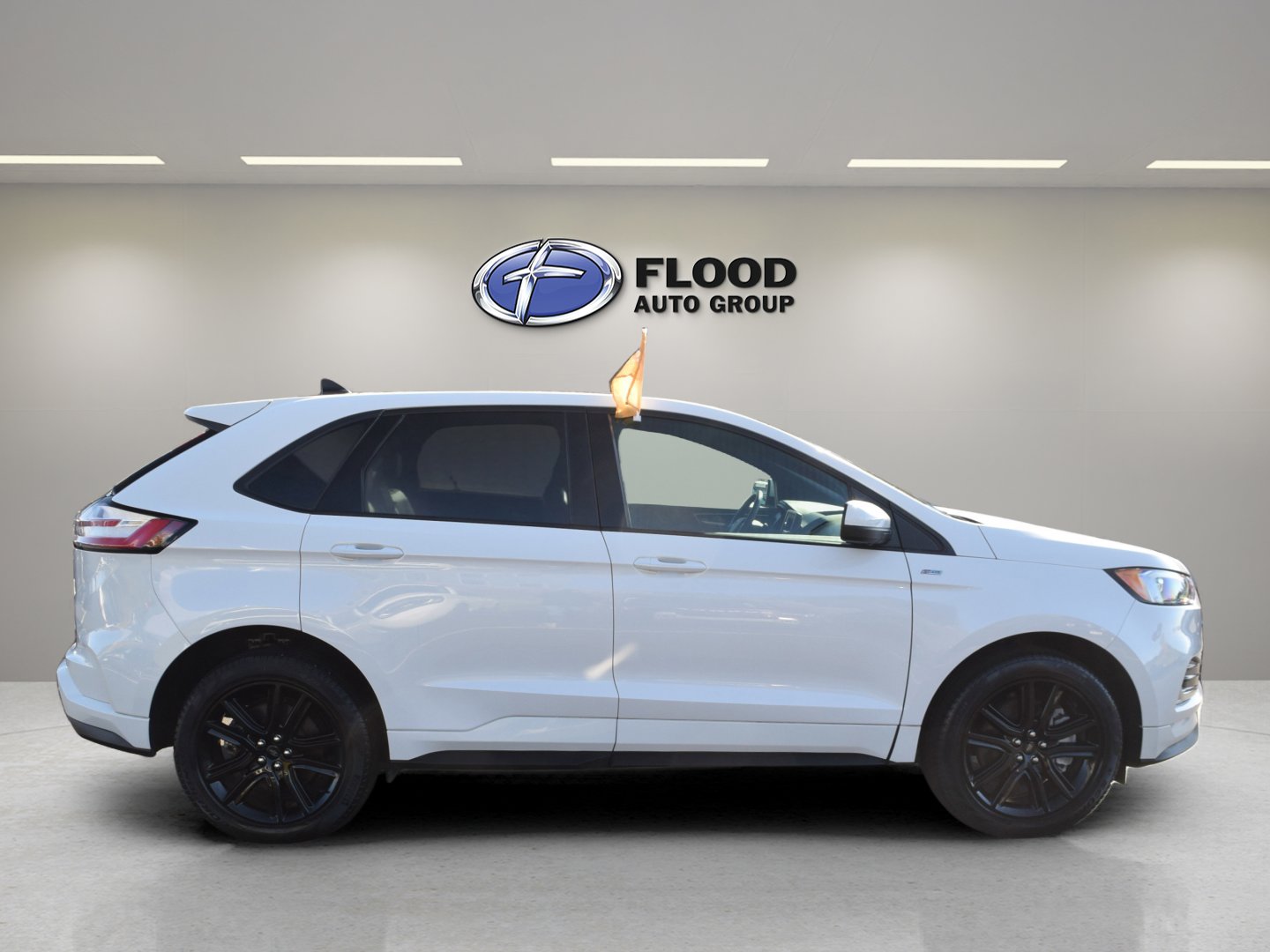 Used 2022 Ford Edge ST-Line w/ Cargo Accessory Package image 3