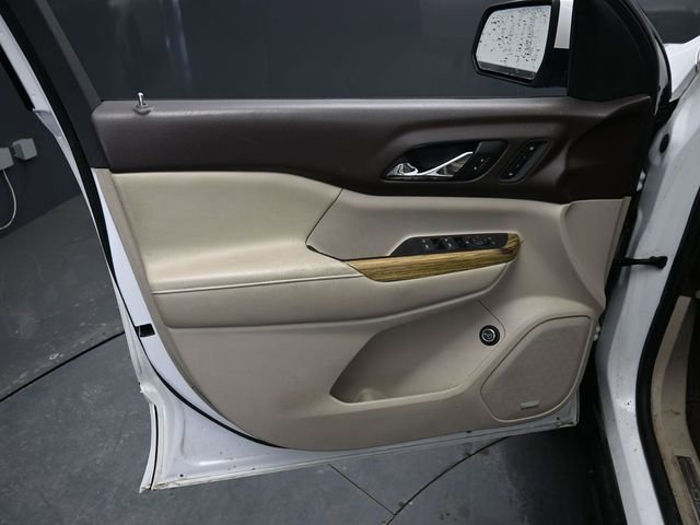 Used 2017 GMC Acadia Denali image 13