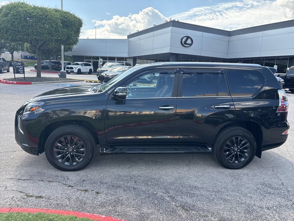Certified 2023 Lexus GX 460 Premium w/ Premium Package AWD/4WD image 2