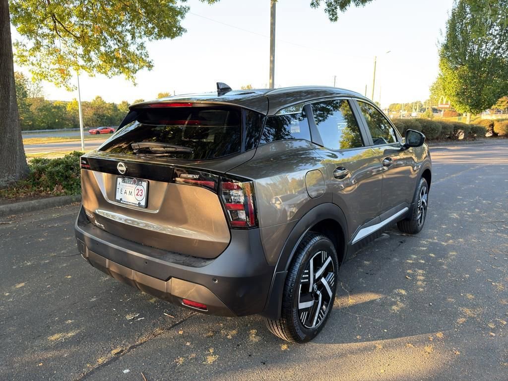 New 2026 Nissan Kicks SV image 7