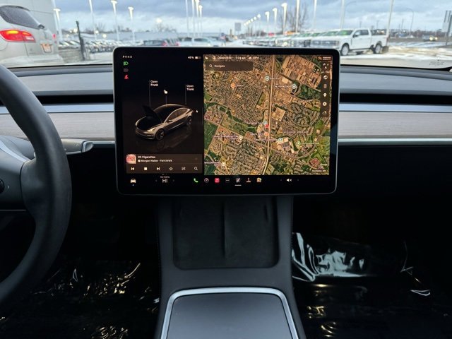 Used 2022 Tesla Model 3 Long Range image 2