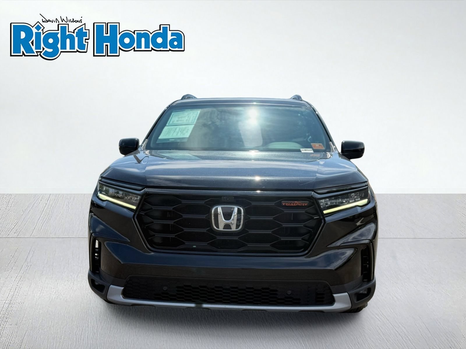 Certified 2023 Honda Pilot TrailSport image 7