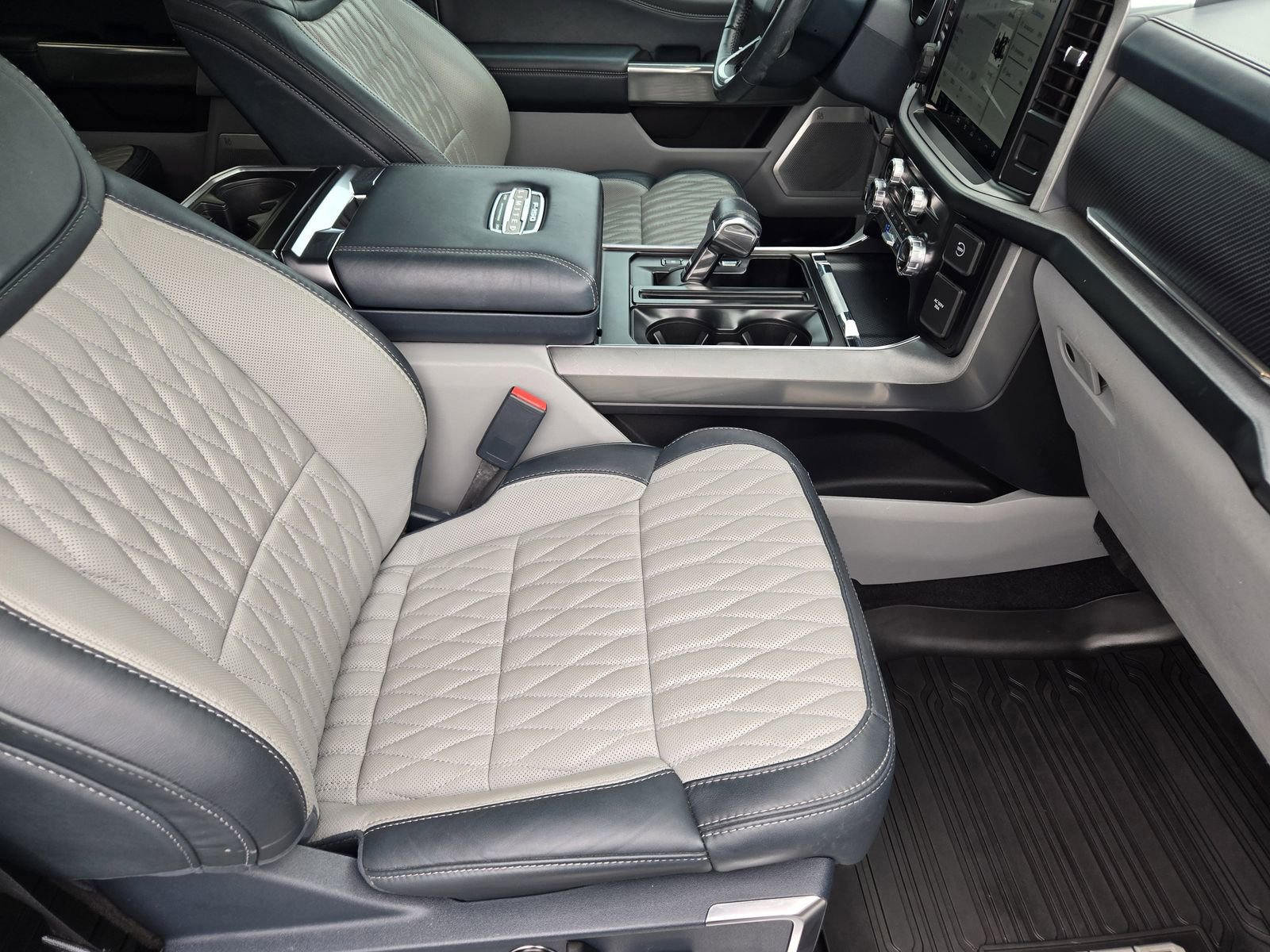 Used 2023 Ford F150 Limited AWD/4WD image 14