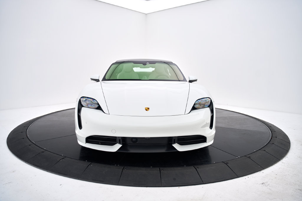 Used 2020 Porsche Taycan Turbo AWD/4WD image 17