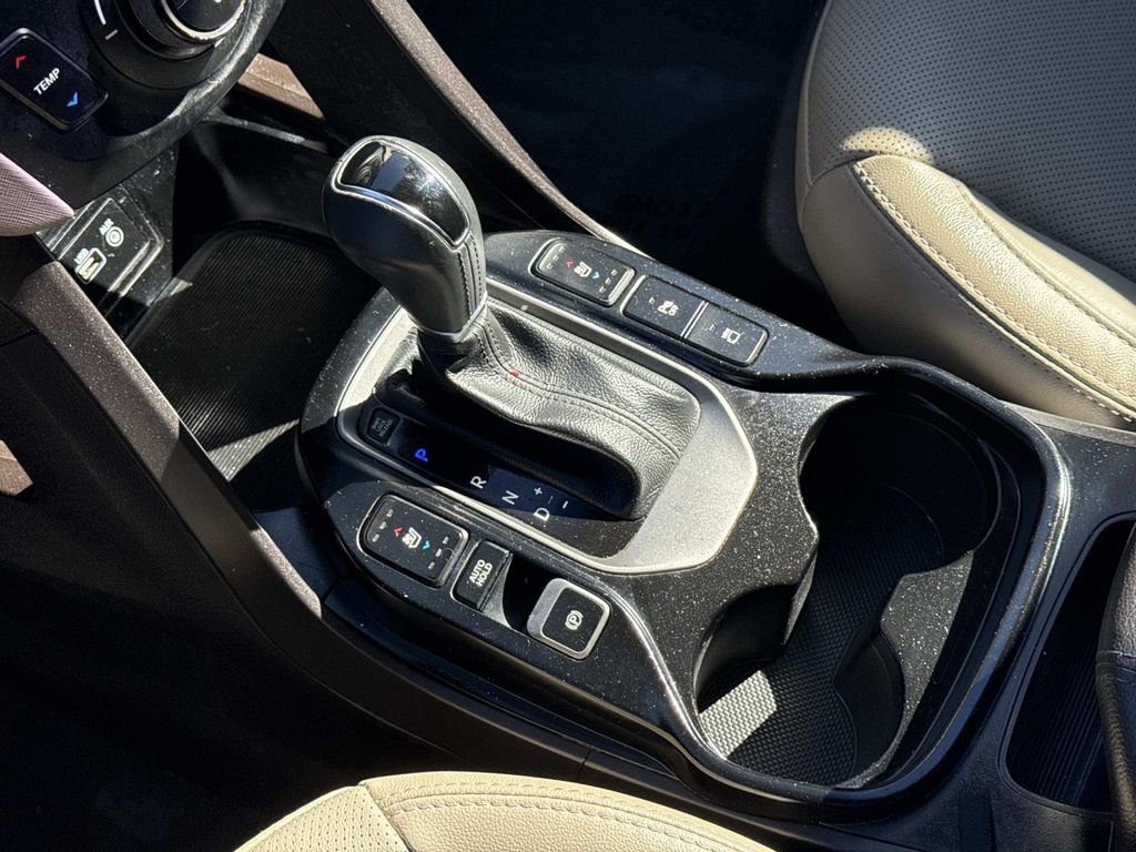 Used 2017 Hyundai Santa Fe Sport w/ 2.0T Ultimate Tech Package 05 image 30