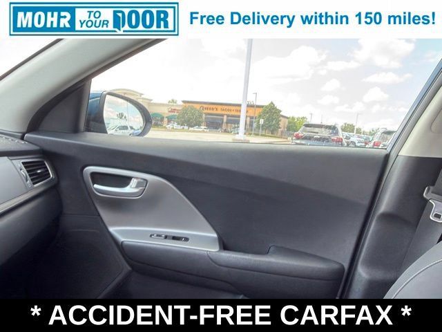 Used 2019 Kia Niro LX FWD image 29