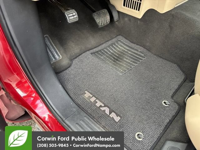 Used 2019 Nissan Titan SV AWD/4WD image 26