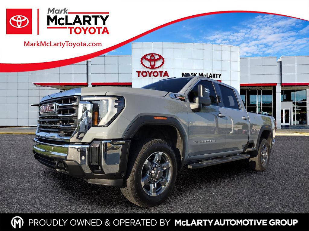 Used 2025 GMC Sierra 2500 SLE w/ SLE Value Package; AWD/4WD image 1