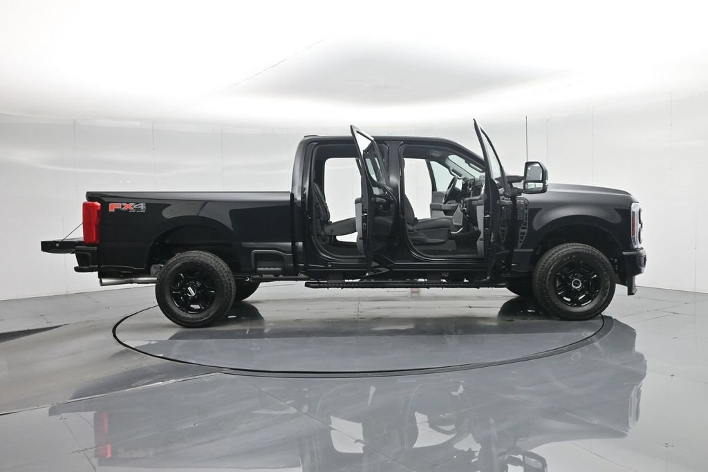 New 2026 Ford F250 XL w/ STX Appearance Package AWD/4WD image 4