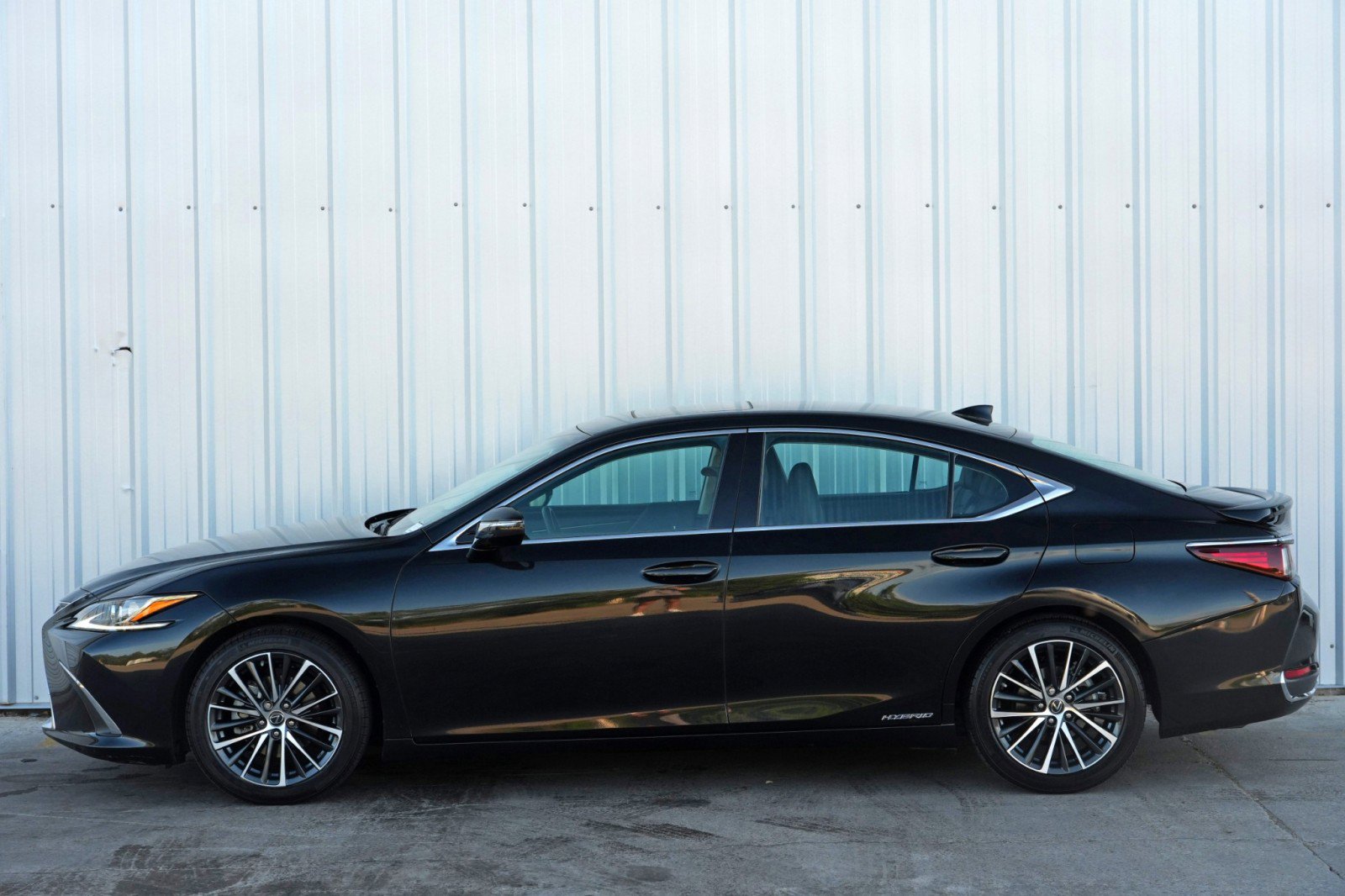 Used 2022 Lexus ES 300h w/ Premium Package FWD image 50