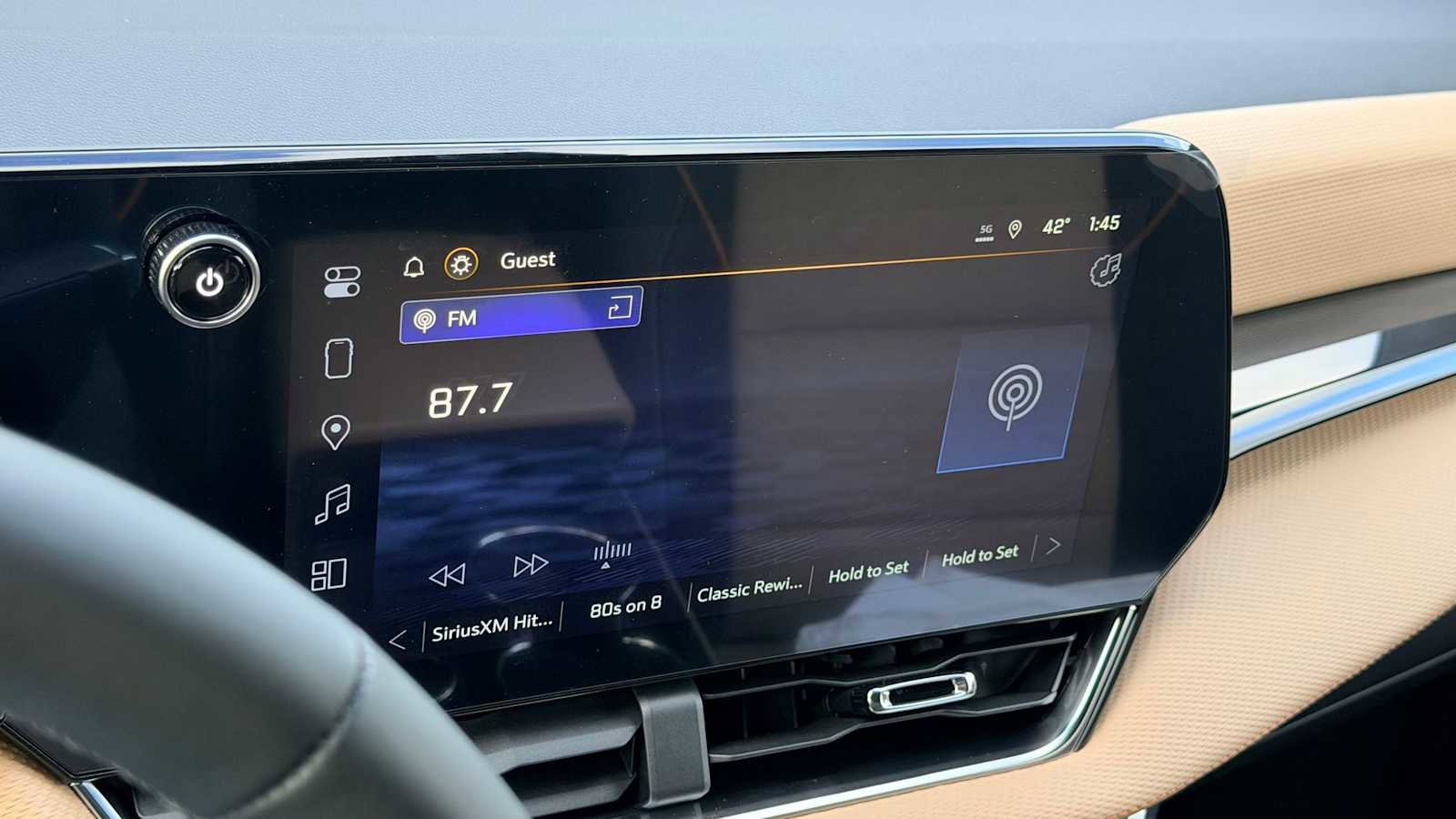 New 2026 Chevrolet Equinox ACTIV w/ Convenience Package III image 31