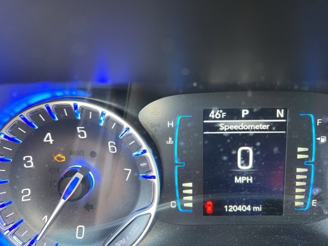 Used 2017 Chrysler Pacifica Touring-L image 11