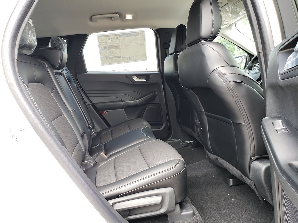New 2024 Ford Escape Base image 16