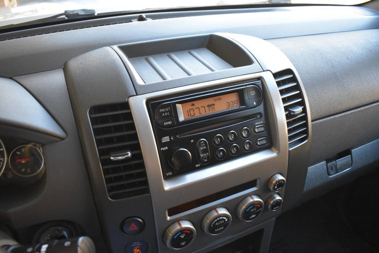 Used 2005 Nissan Pathfinder SE w/ (G01) SE Comfort Pkg image 25