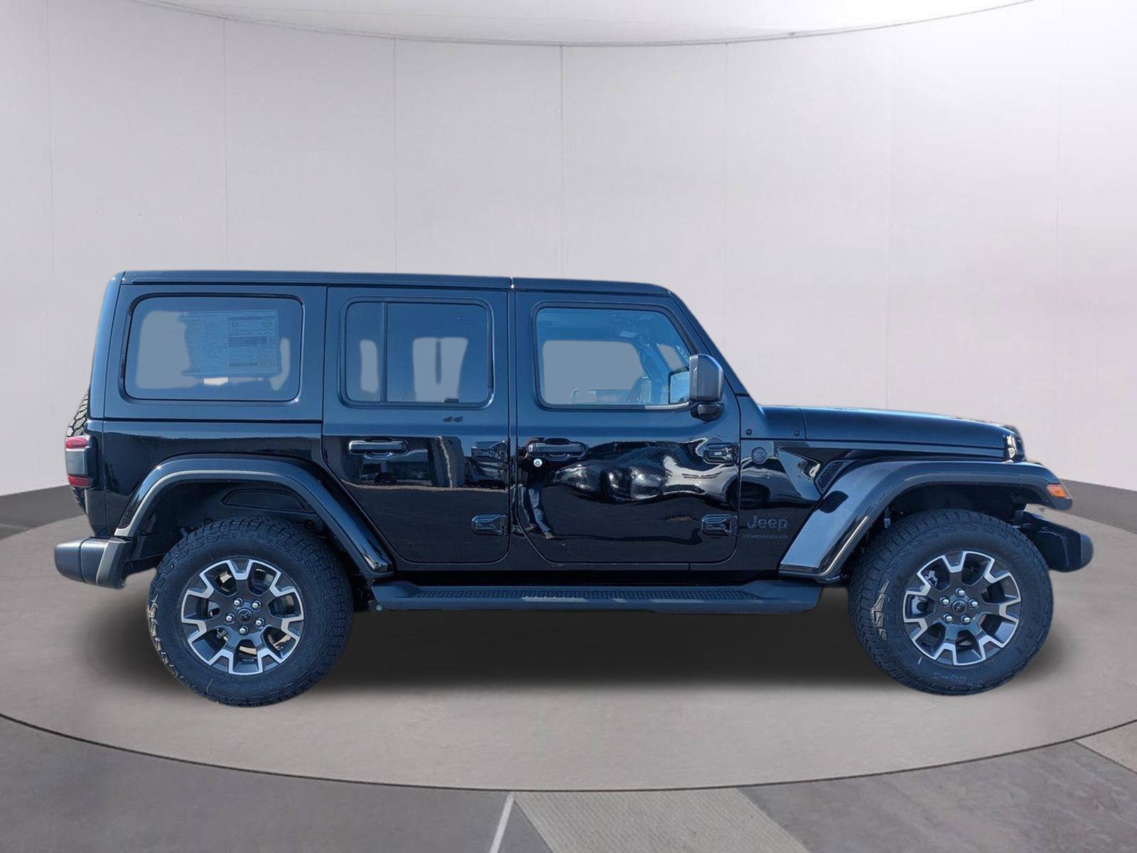 New 2026 Jeep Wrangler Unlimited Sahara AWD/4WD image 6
