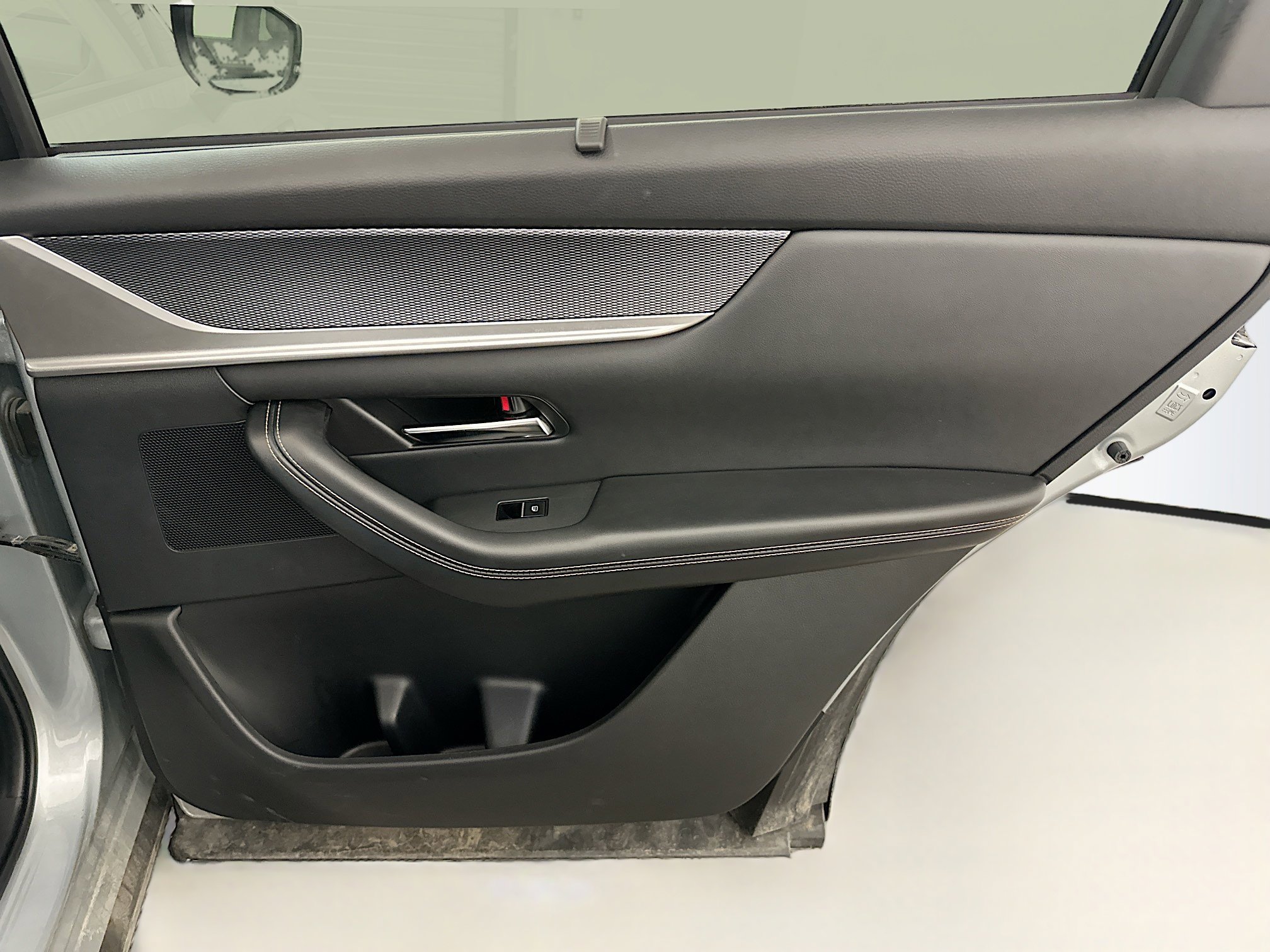 Used 2025 MAZDA CX-90 3.3 Turbo w/ Premium Plus Pkg image 34