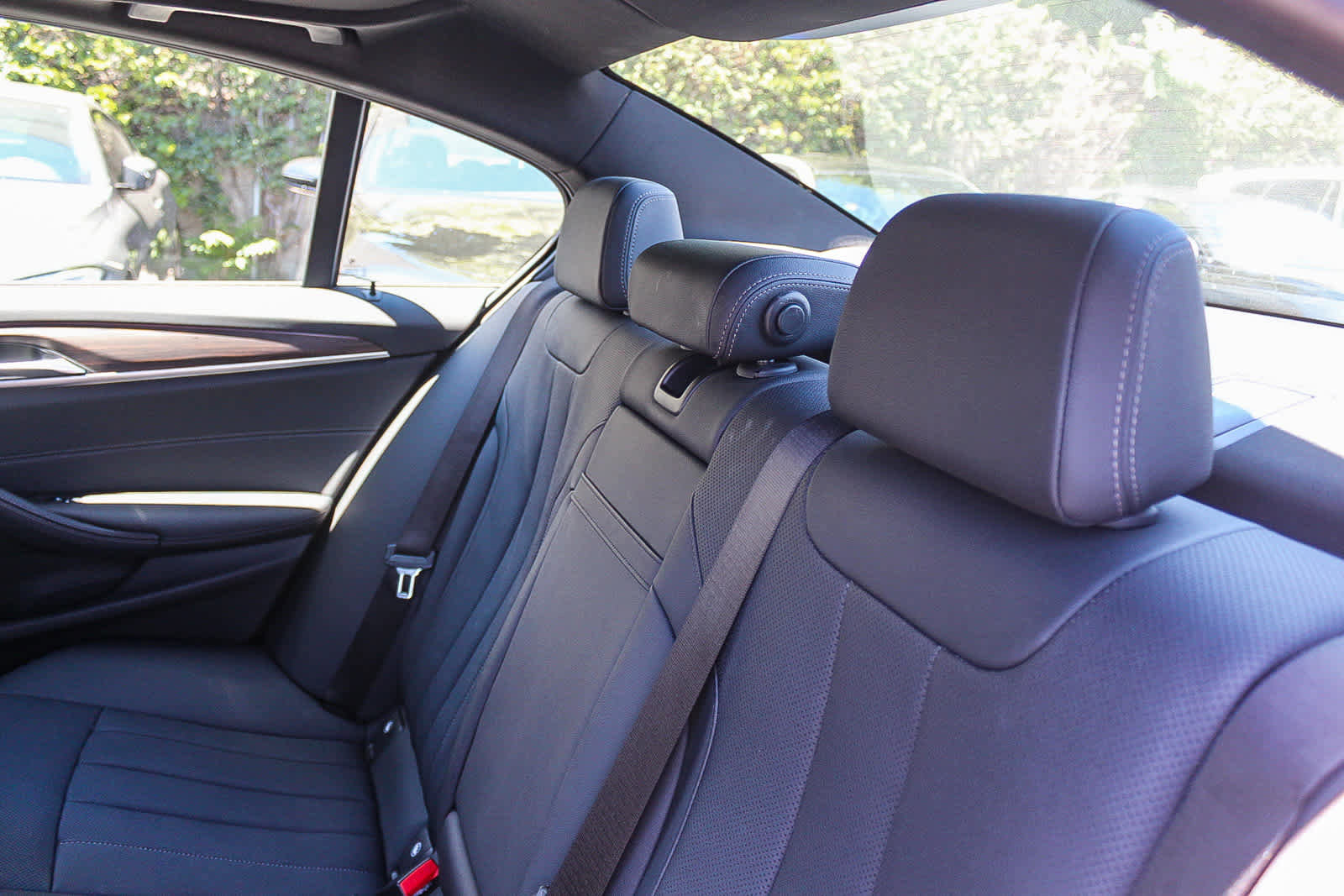 Certified 2023 BMW 530i w/ Convenience Package RWD image 14