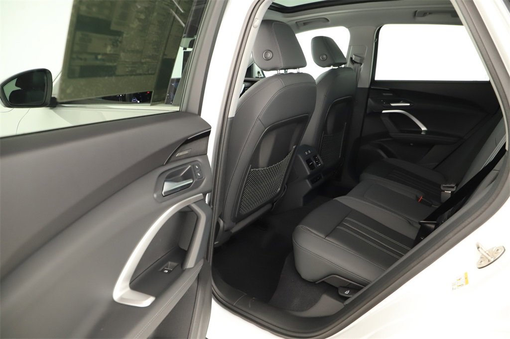 New 2025 Audi Q5 Premium Plus image 26