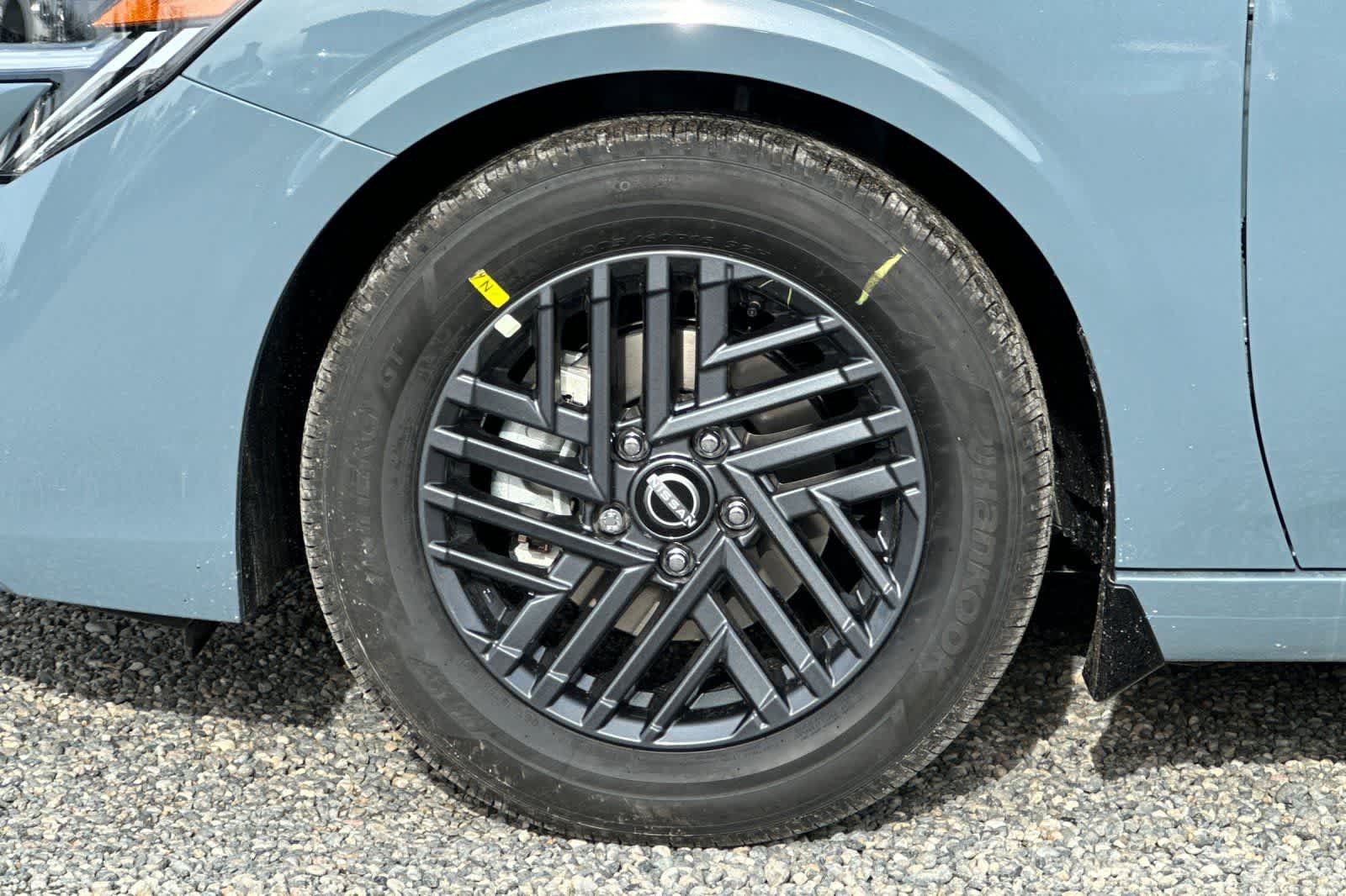 New 2026 Nissan Sentra SV w/ Floor Mat Package FWD image 31