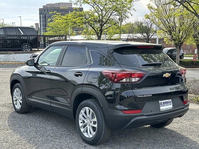 New 2026 Chevrolet TrailBlazer LS w/ LS Convenience Package FWD image 4