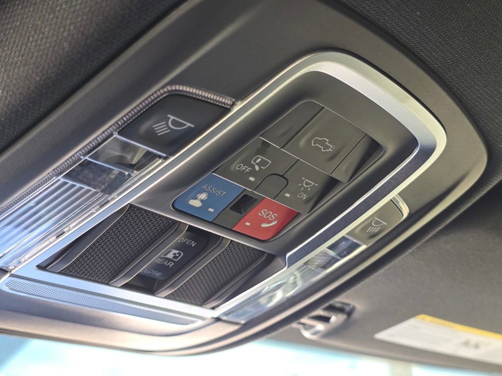 Used 2020 RAM 2500 Laramie image 33