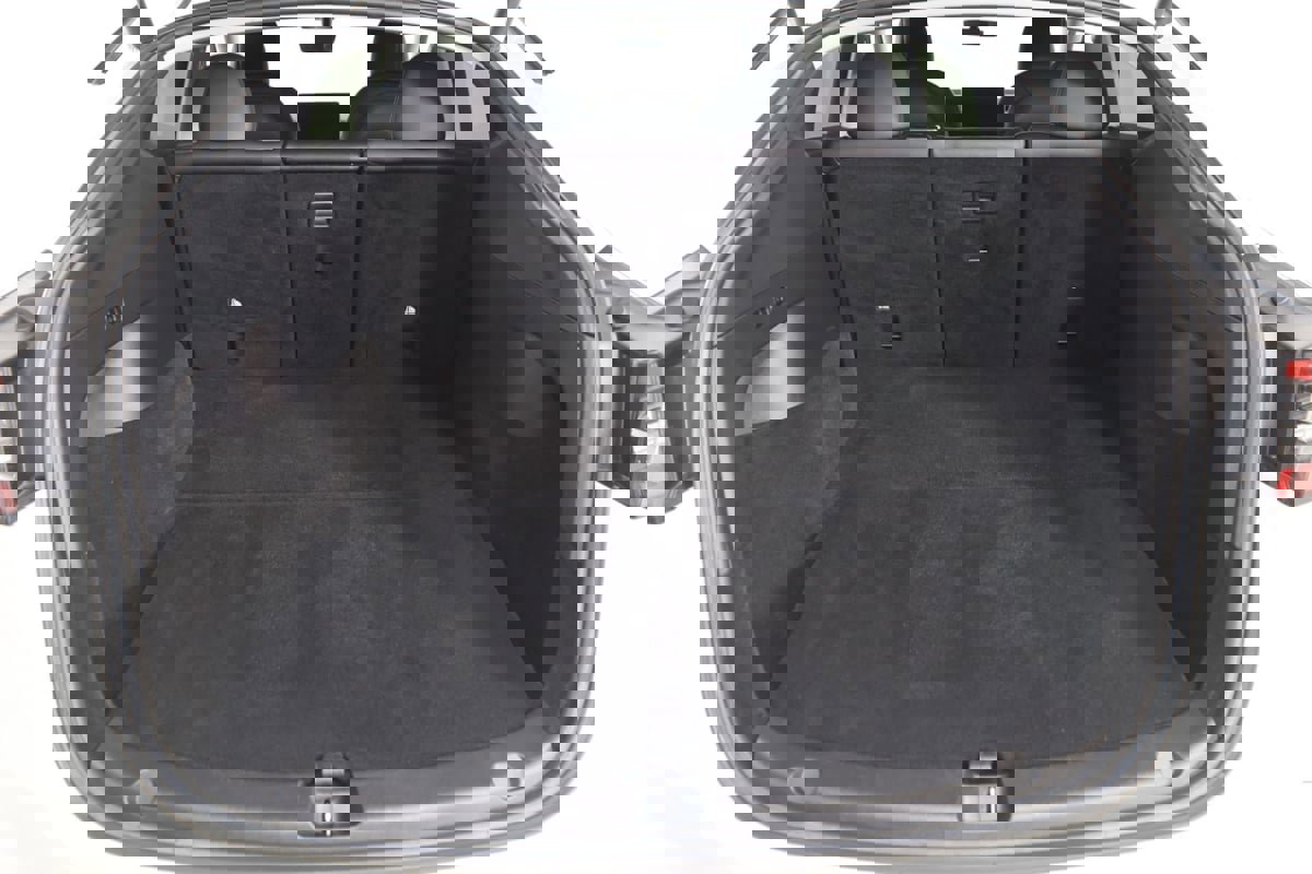 Used 2021 Tesla Model Y Long Range image 47