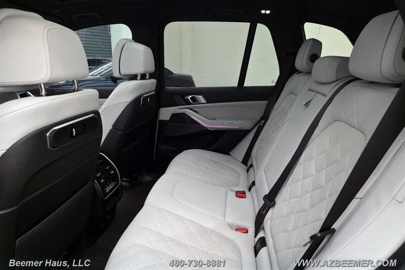 Used 2026 BMW X5 xDrive50e AWD/4WD image 30