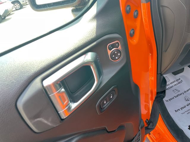 Used 2025 Jeep Gladiator Sport AWD/4WD image 21