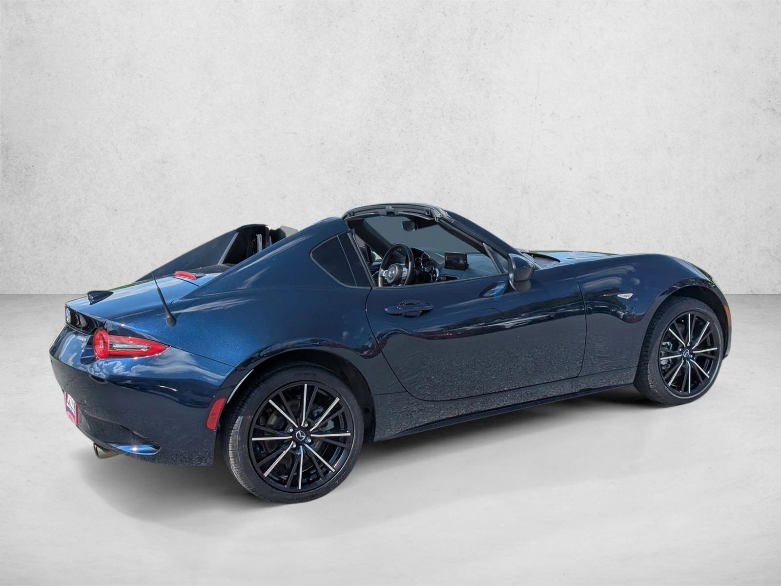 Used 2025 MAZDA MX-5 Miata RF Grand Touring RWD image 6