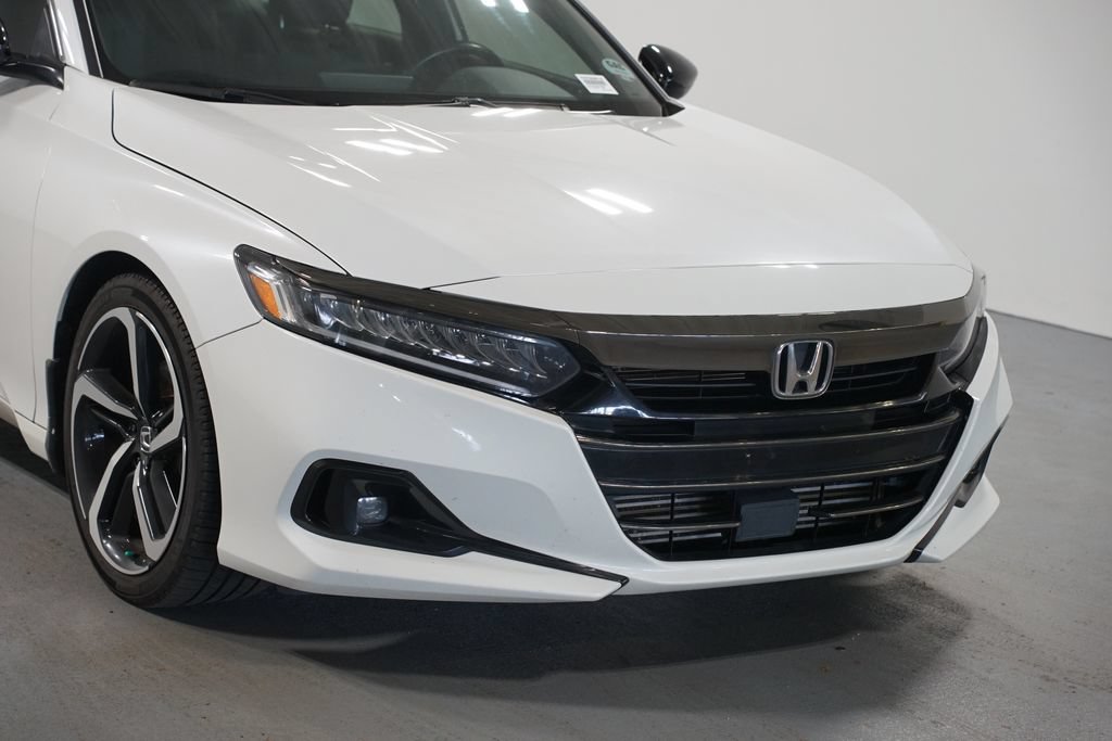 Used 2022 Honda Accord Sport image 4